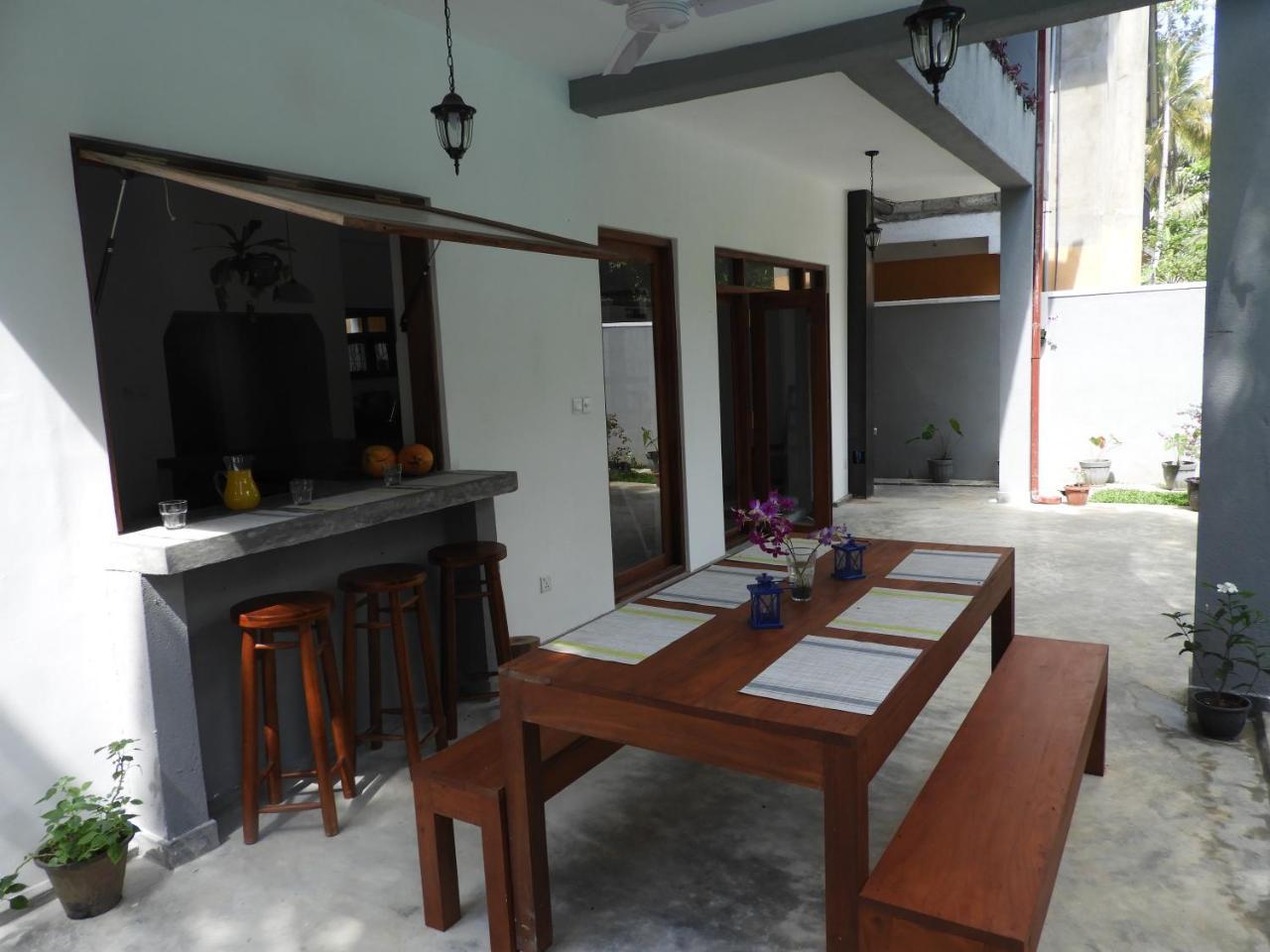Me Yoga Villa Kumbalgama Exterior photo
